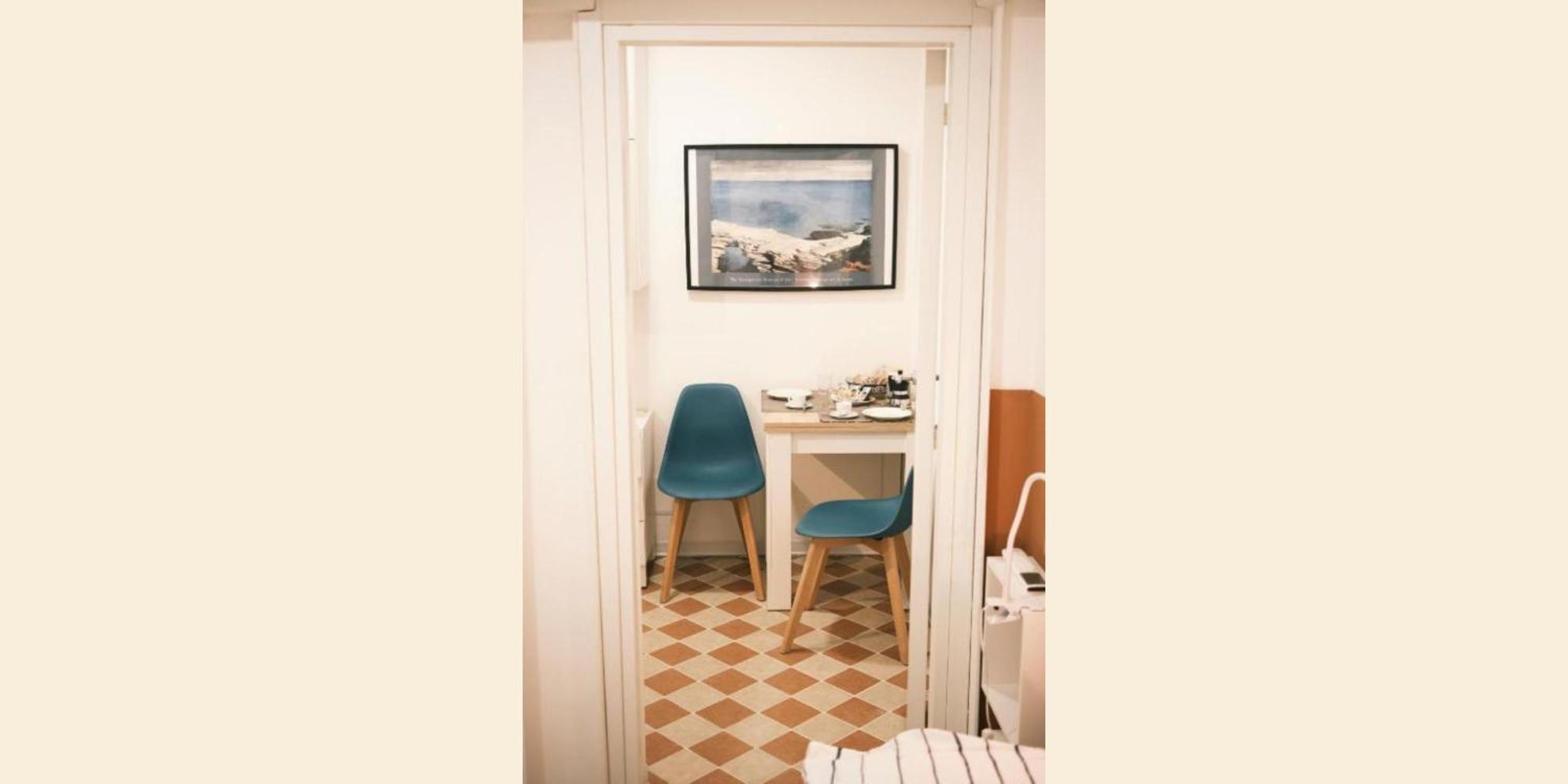 Nespolino, Piccola Casetta In Centro Storico Al Piano Terra Con Piccolo Spazio Esterno Privato Napoli Bagian luar foto