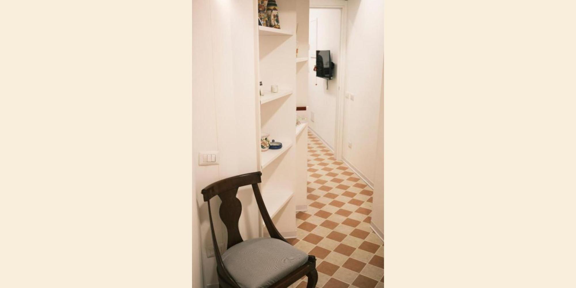 Nespolino, Piccola Casetta In Centro Storico Al Piano Terra Con Piccolo Spazio Esterno Privato Napoli Bagian luar foto