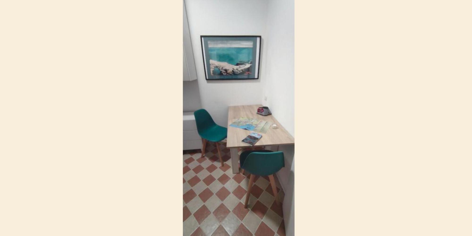 Nespolino, Piccola Casetta In Centro Storico Al Piano Terra Con Piccolo Spazio Esterno Privato Napoli Bagian luar foto