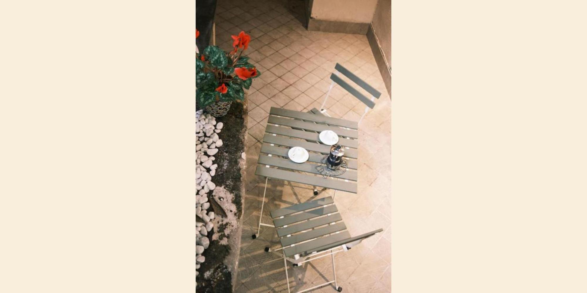 Nespolino, Piccola Casetta In Centro Storico Al Piano Terra Con Piccolo Spazio Esterno Privato Napoli Bagian luar foto